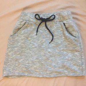 Grey drawstring skirt
